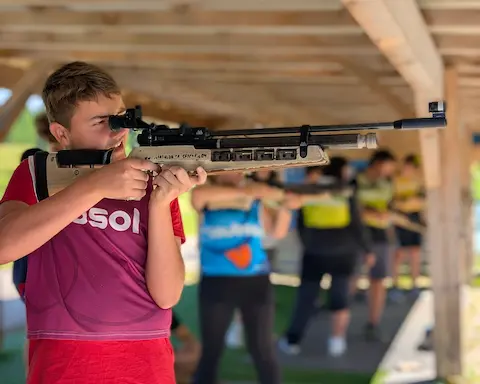 Activités Biathlon, archery, randonnées, vtt/vae, trotinettes, en famille ou en groupe EVG/EVJF dans le Jura