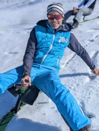 Descente en luge paret - Activité Jura - En après ski, découvrez les montagnes du Jura autrement équipé d'un...