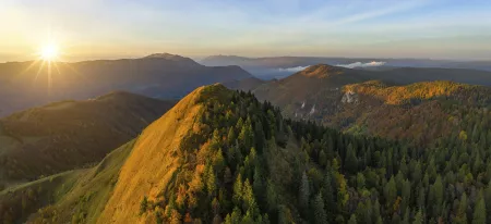 Les Hautes Combes du Jura - Activité Jura - Un séjour randonnée en étoile avec le confort d'un hôtel***. Une...