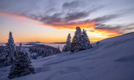 Réveillon sur les crêtes dans le Jura - Activité Jura - Quatre jours de folie en étoile sur les crêtes du Jura...