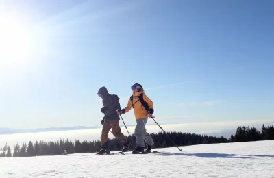 Ski de rando initiation - Activité Jura - Demi-journée de randonnée, avec conseils de progression à plat, en...