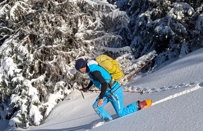 Télémark dans les montagnes du Jura avec l'ESI des Rousses