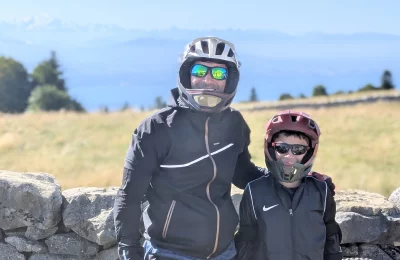Enduro VTT Lac Léman (Initiation+) - Activité Jura - Un parcours de VTT de descente offrant une belle diversité de...